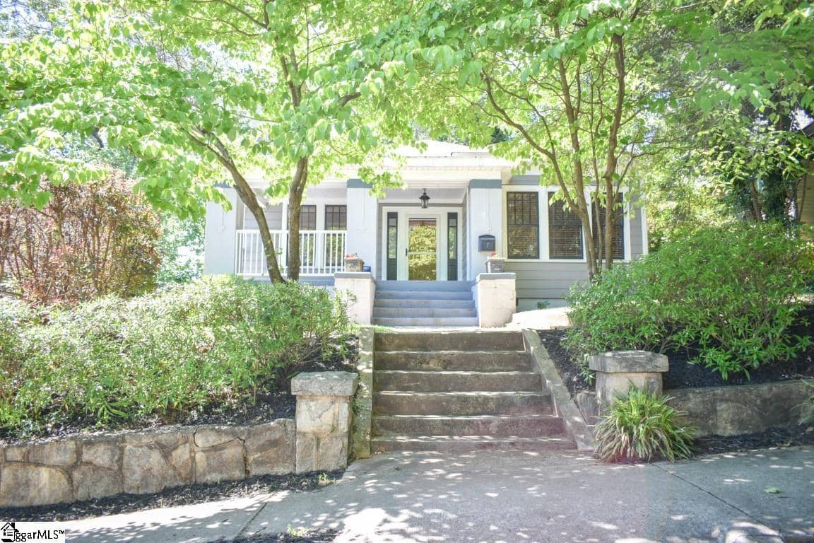 7 Rowley Street