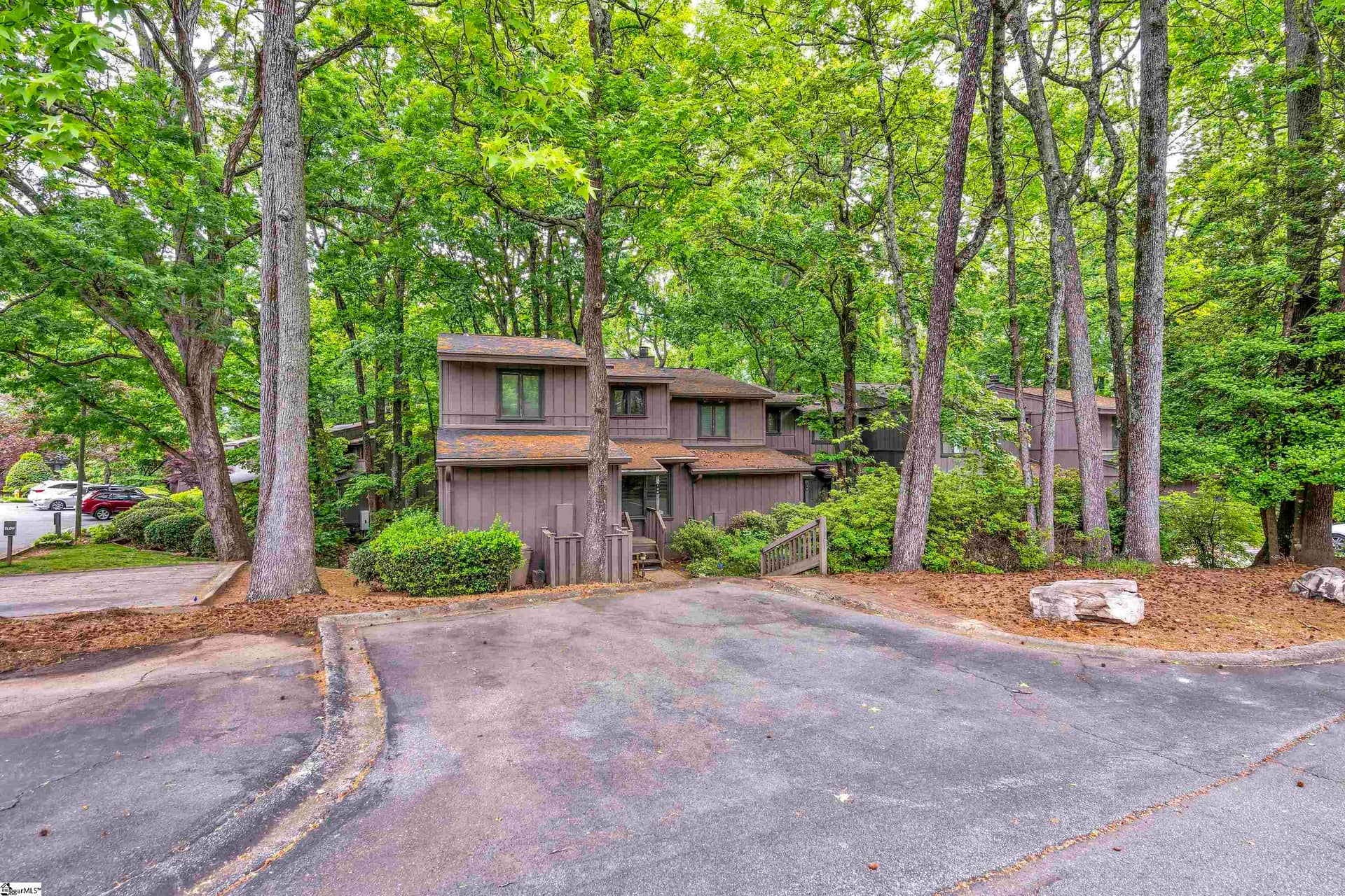 180 ingleoak Lane