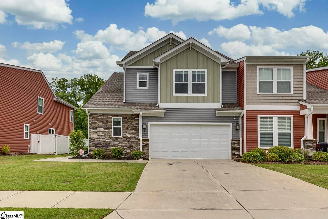 106 Creekhaven Lane