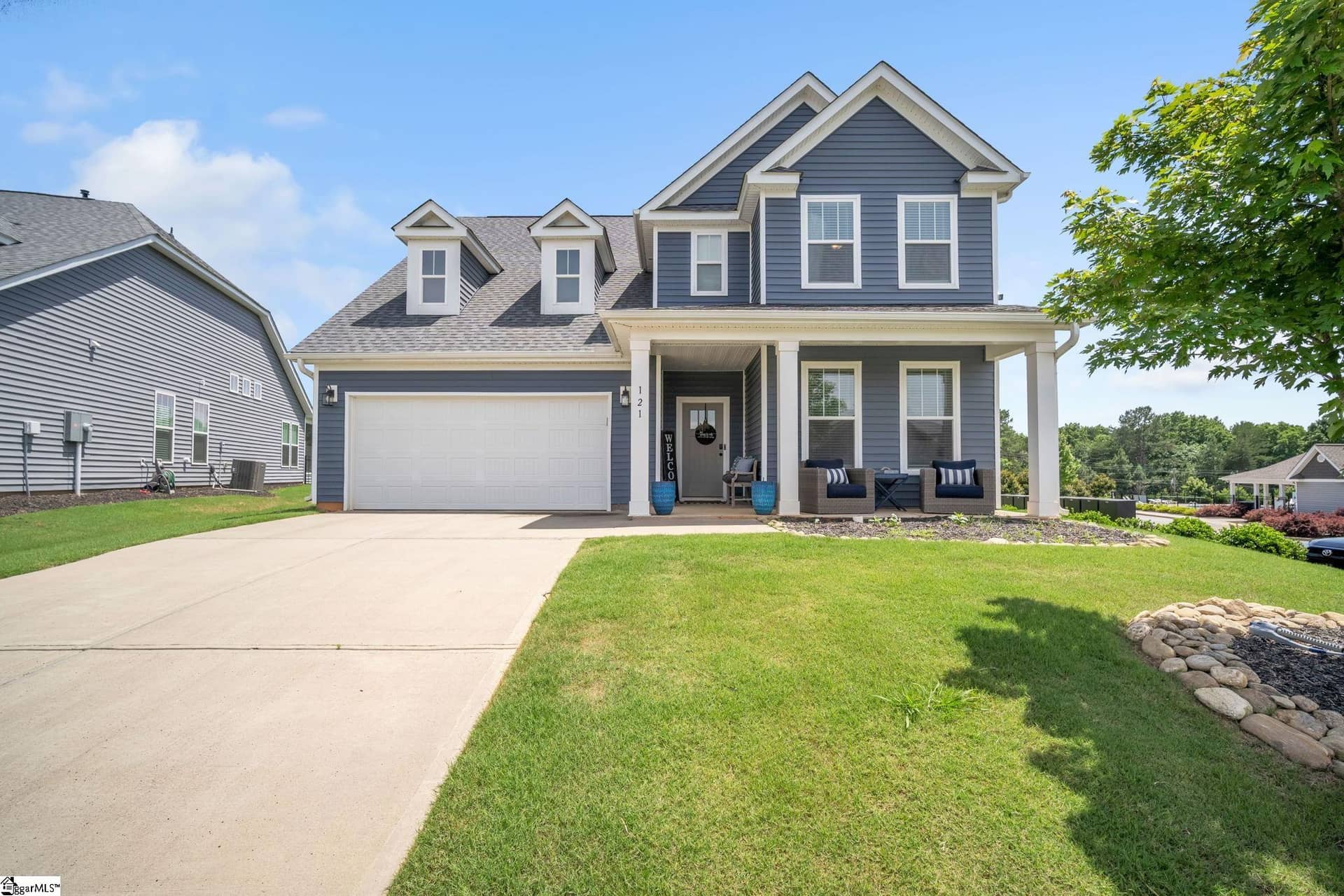 121 Foxbank Circle