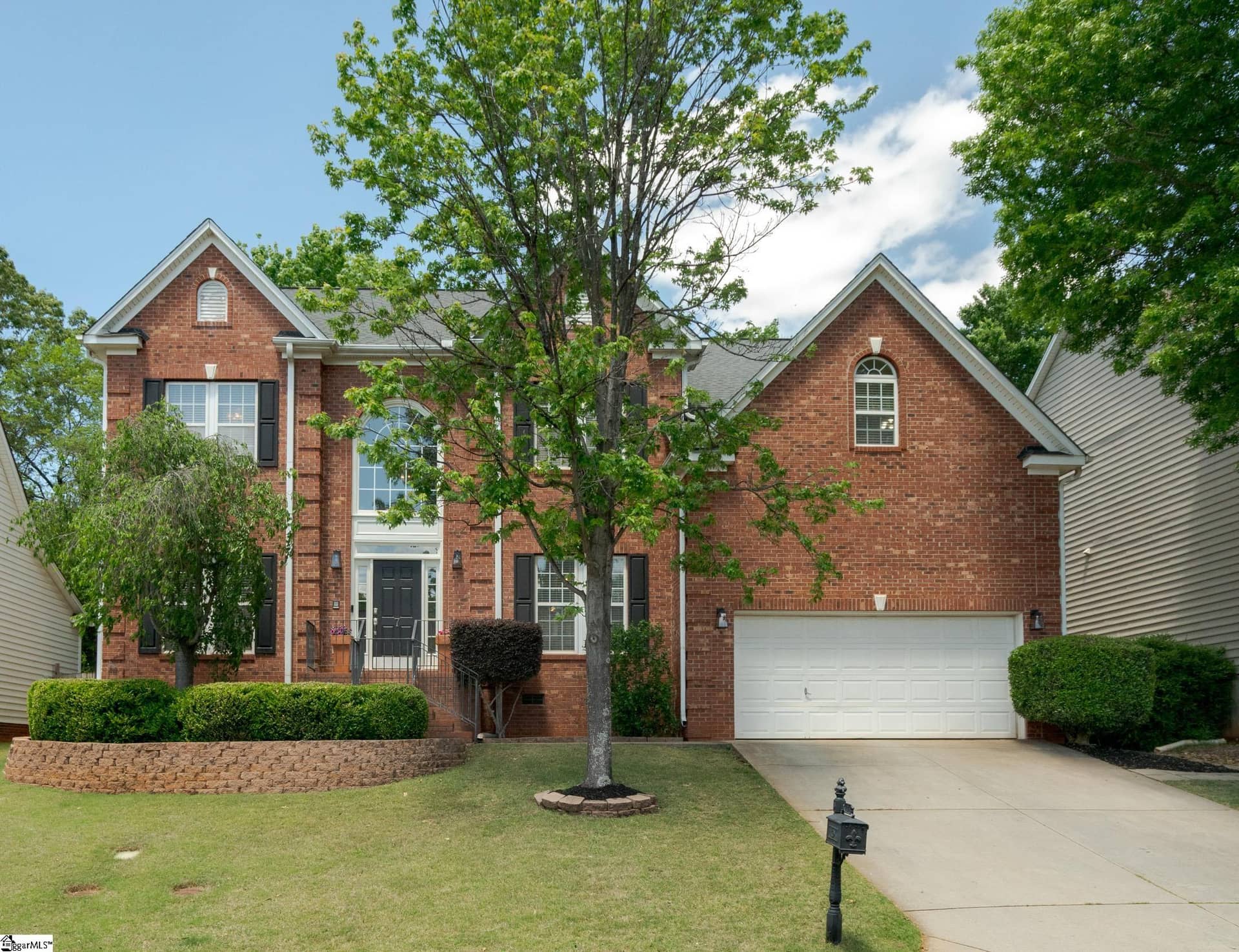 7 Suffolk Downs Way