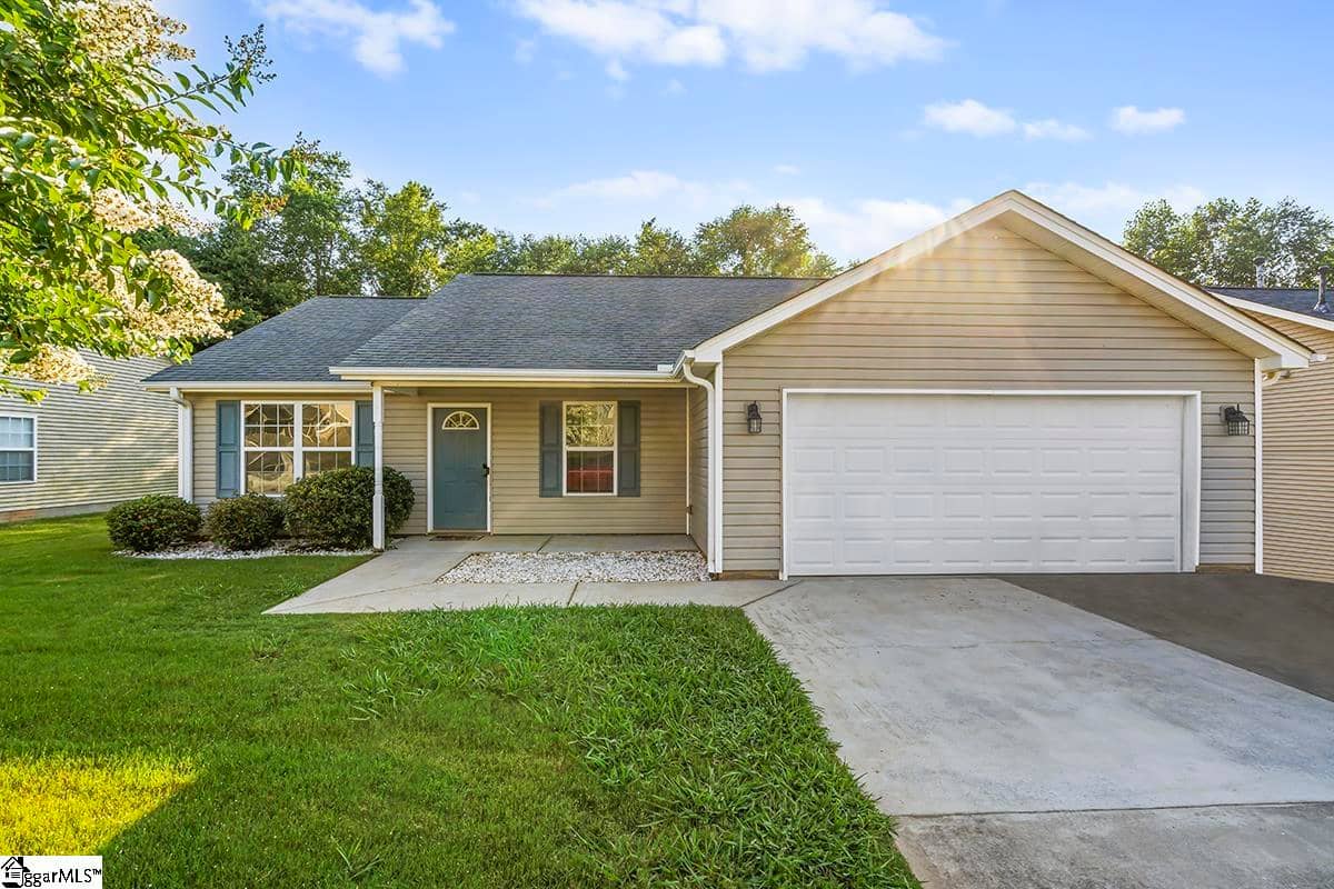 8 Cane Hill Drive