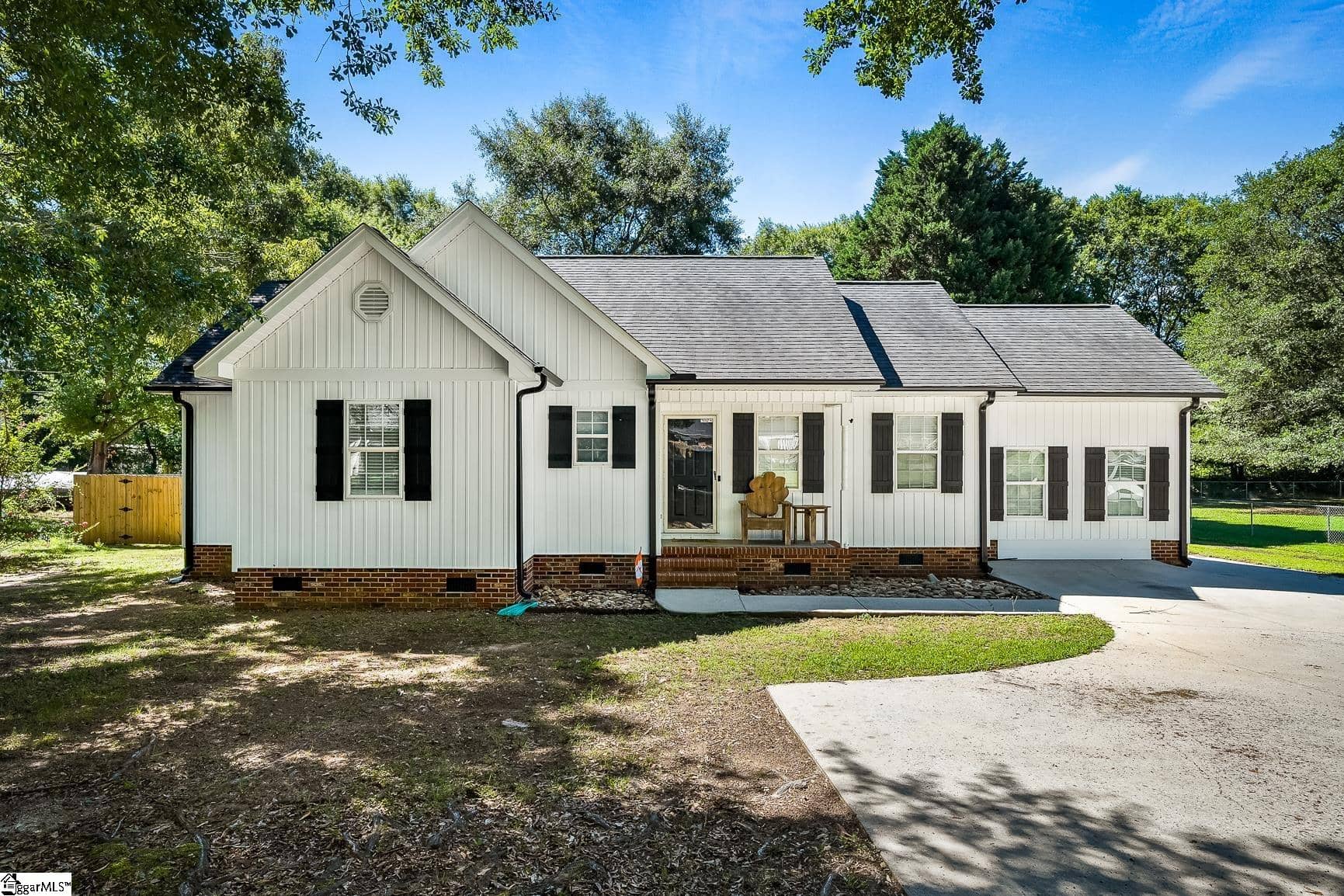 211 Longview Drive