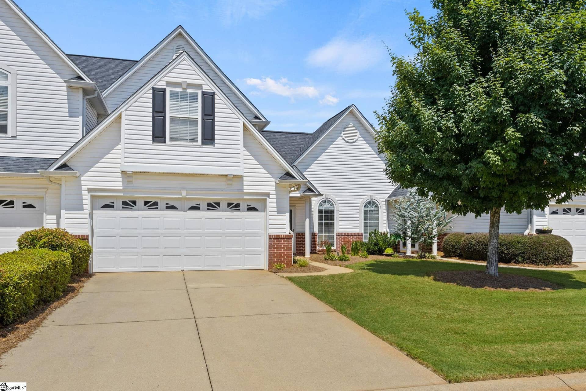 29 Cedar Rock Drive