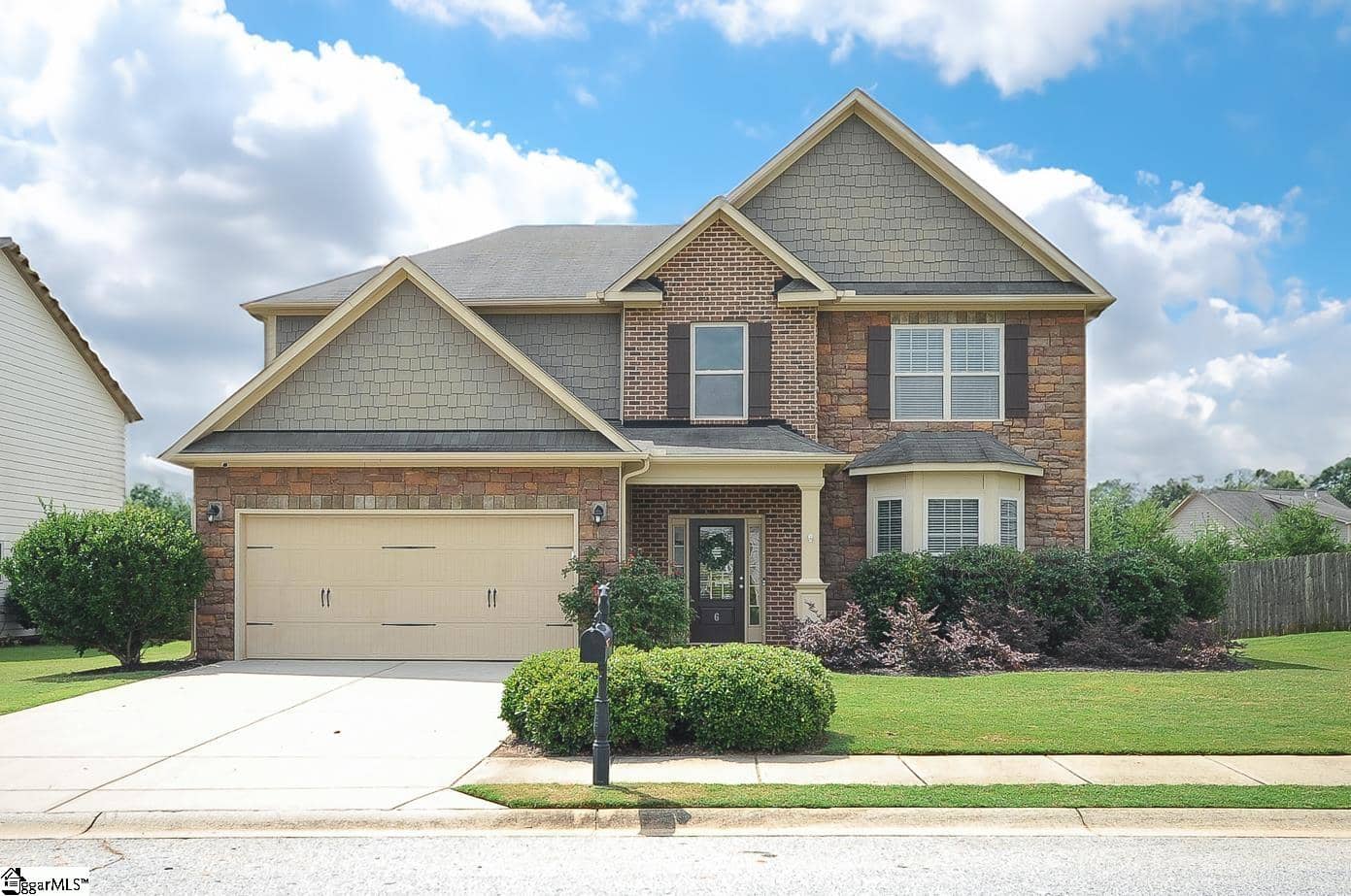 6 Caswell Lane