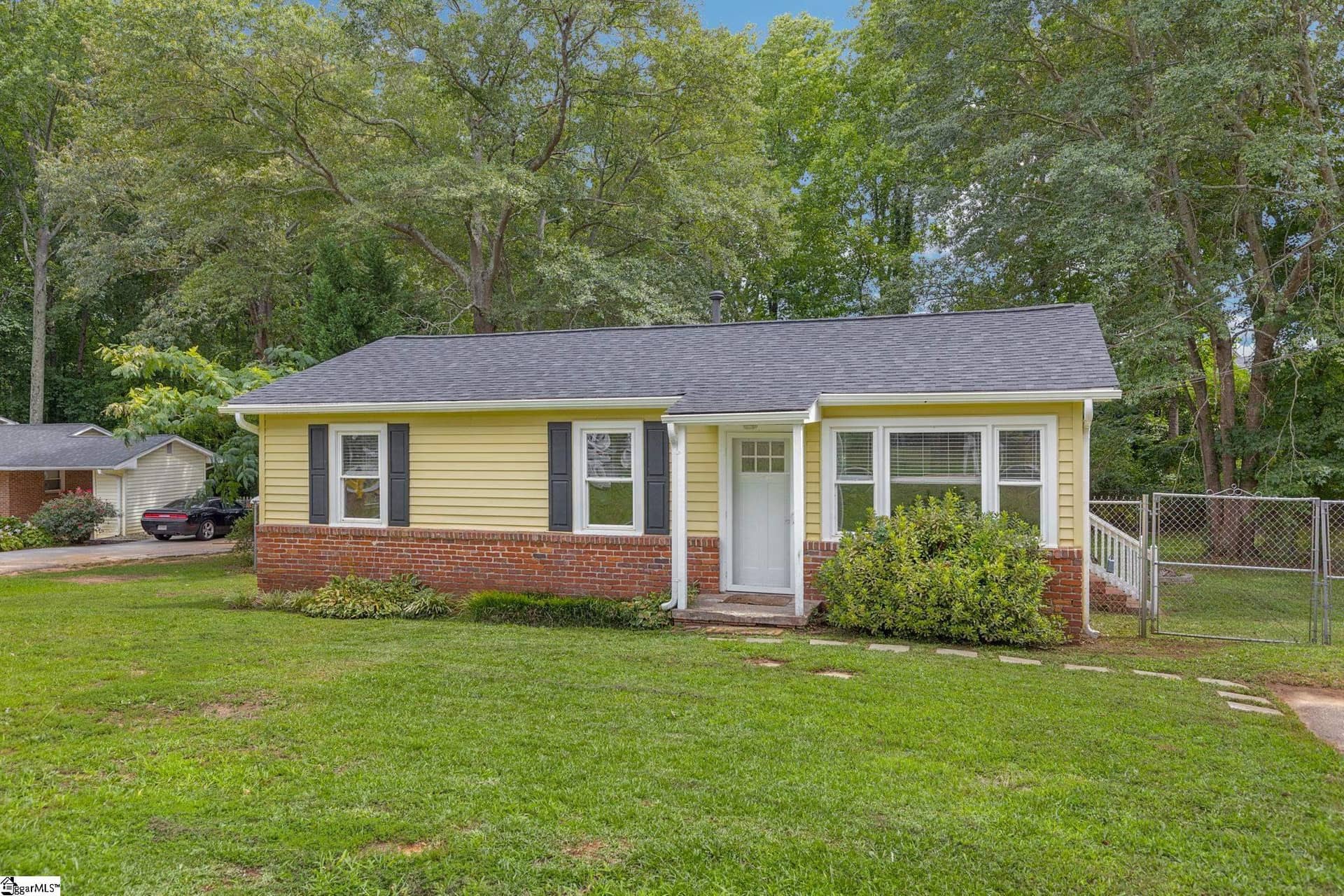 303 Boyd Avenue