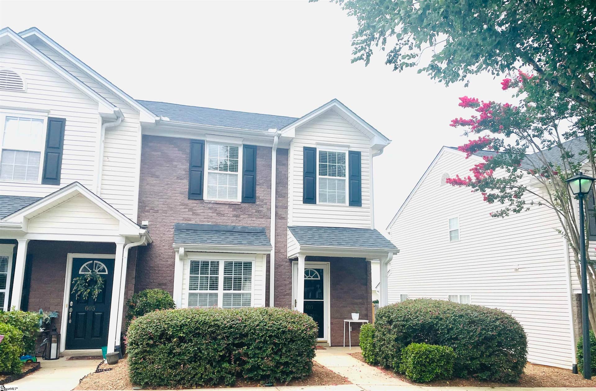 607 Graythorn Lane