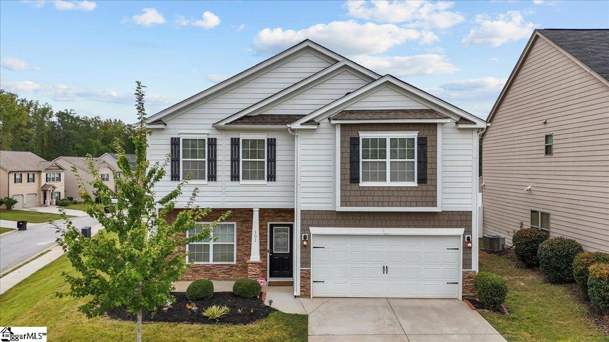 101 Elmhaven Drive