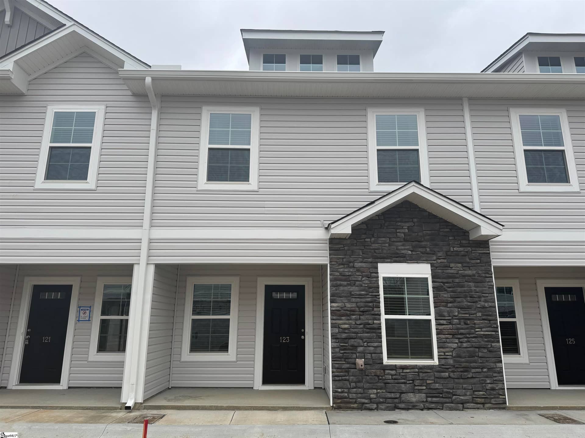 123 Foundation Way