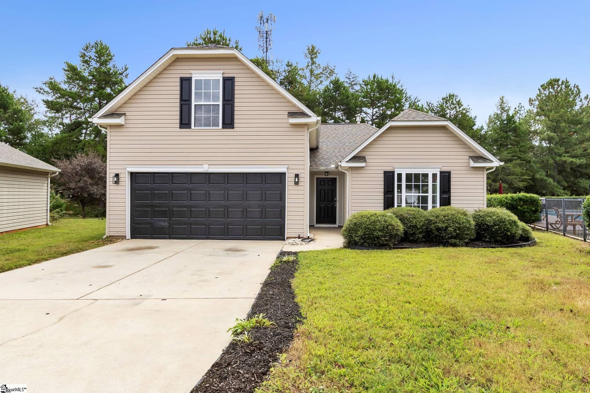 402 Flanders Court