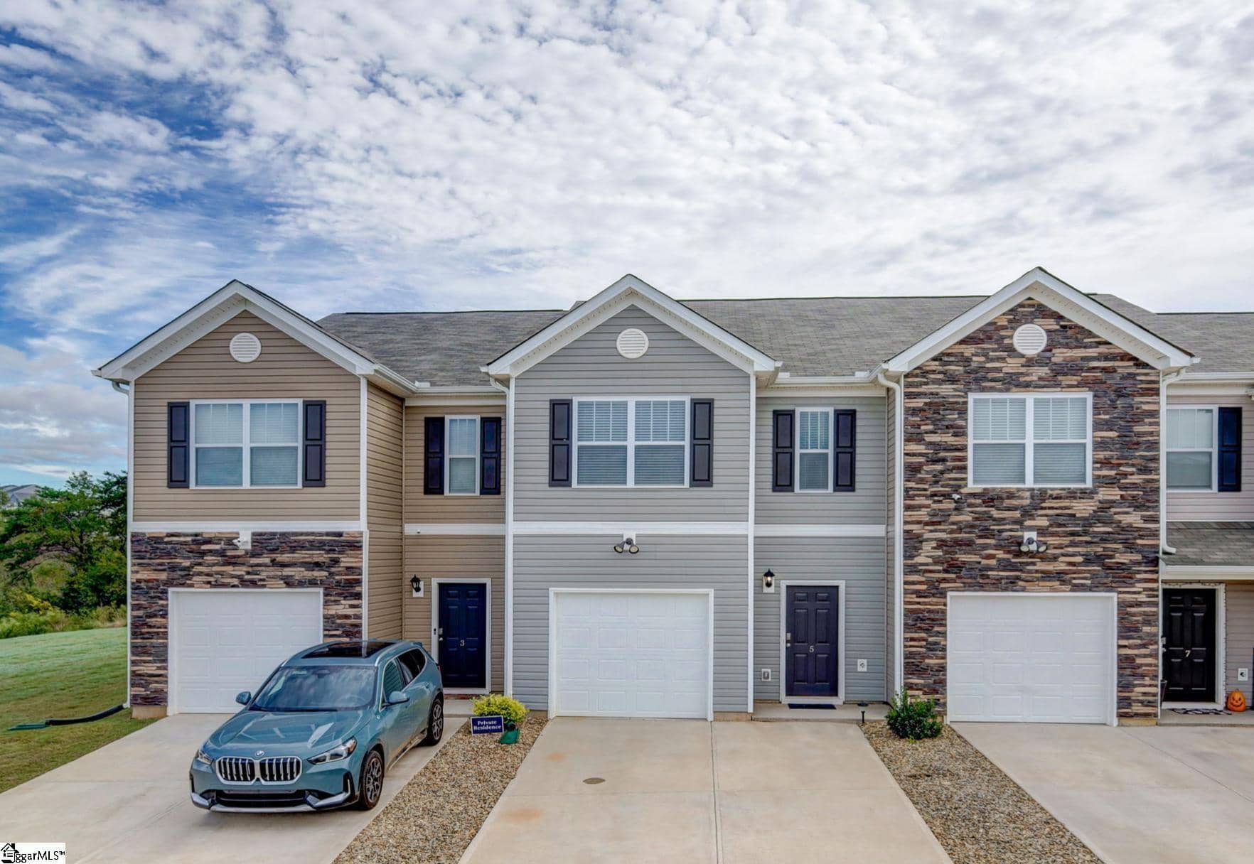 5 Sunriff Court