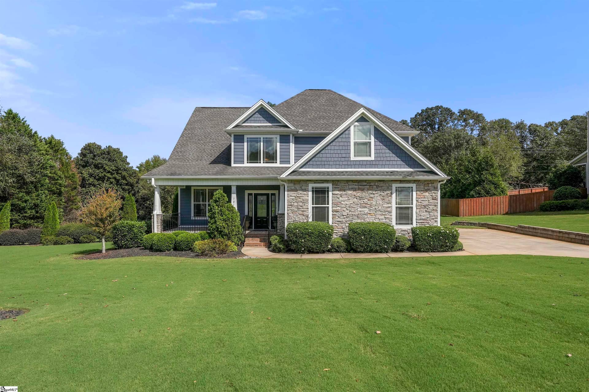 101 Lantern Ridge Drive