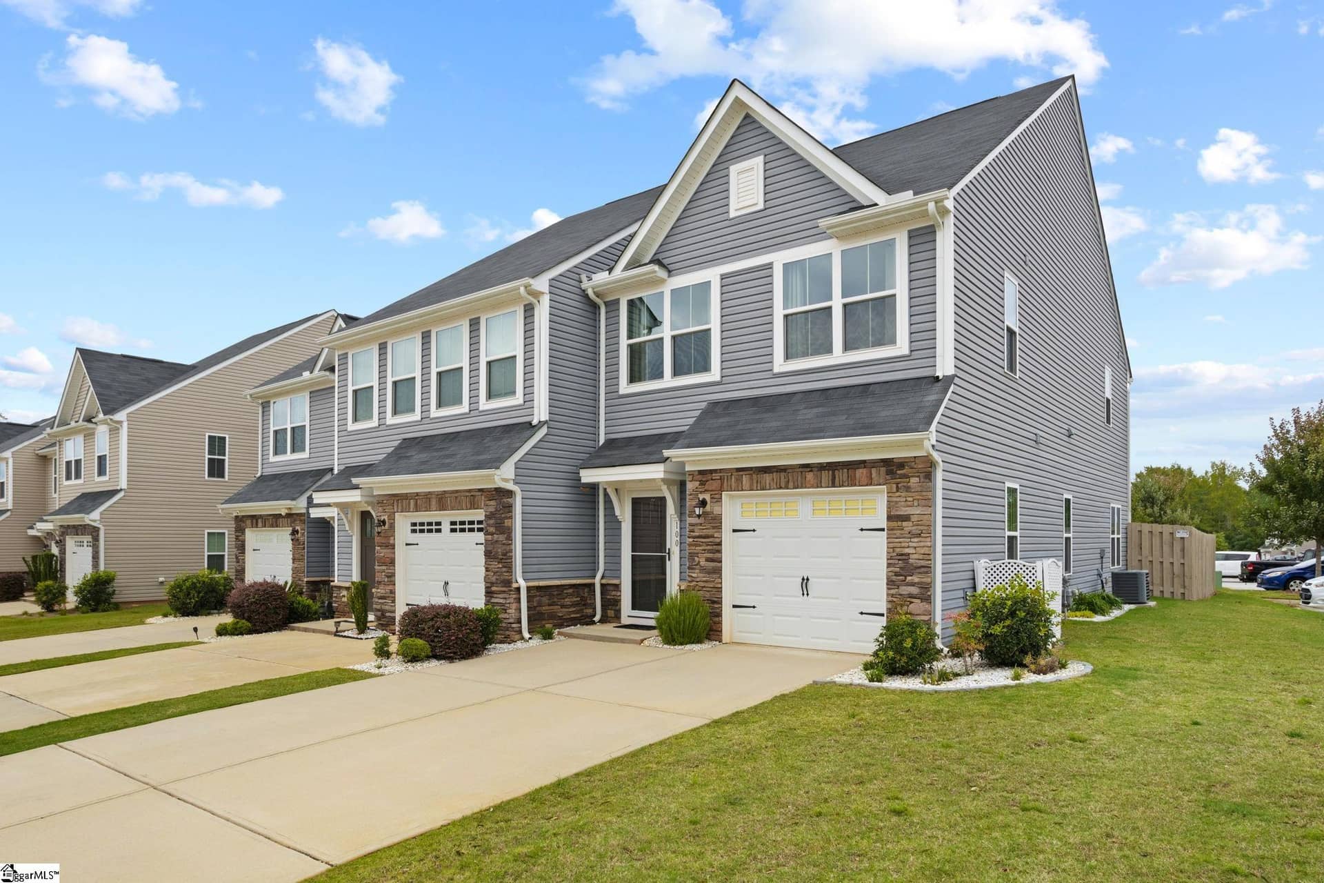 100 Roundtree Drive