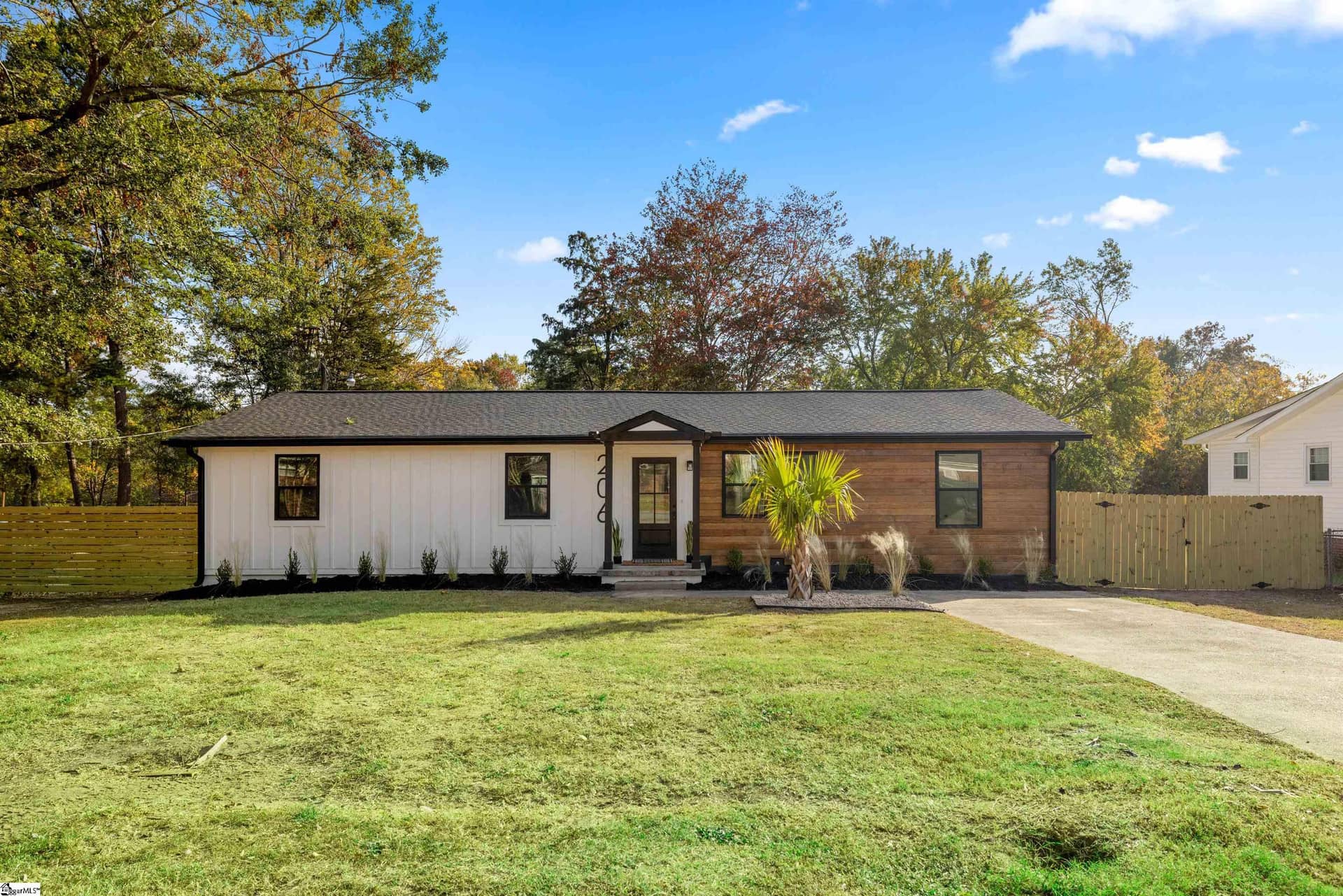 206 W Belvedere Road