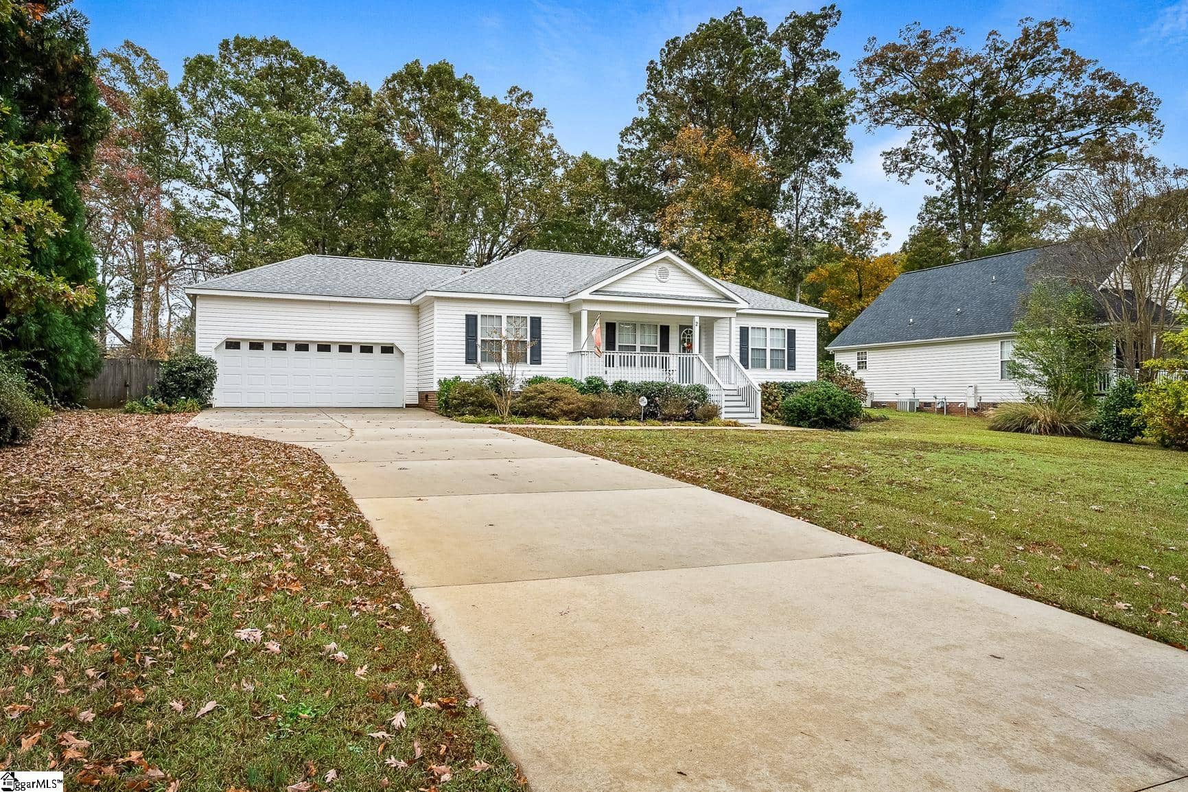 2 Wooded Glenn Court