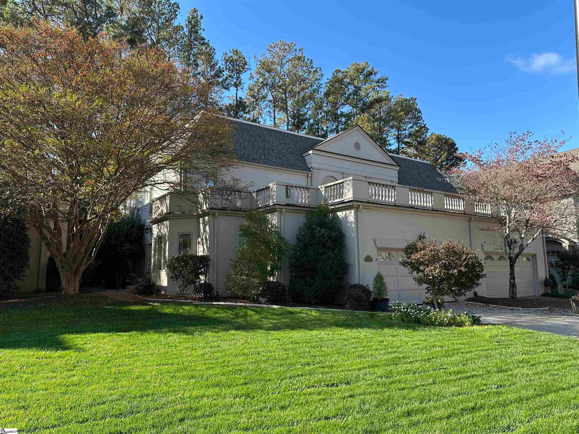 213 Castellan Drive