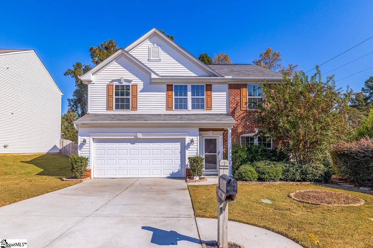 104 Dellwood Drive