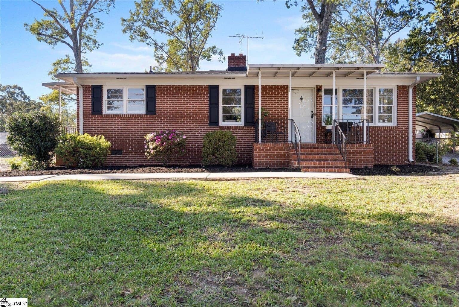 4109 Edwards Road