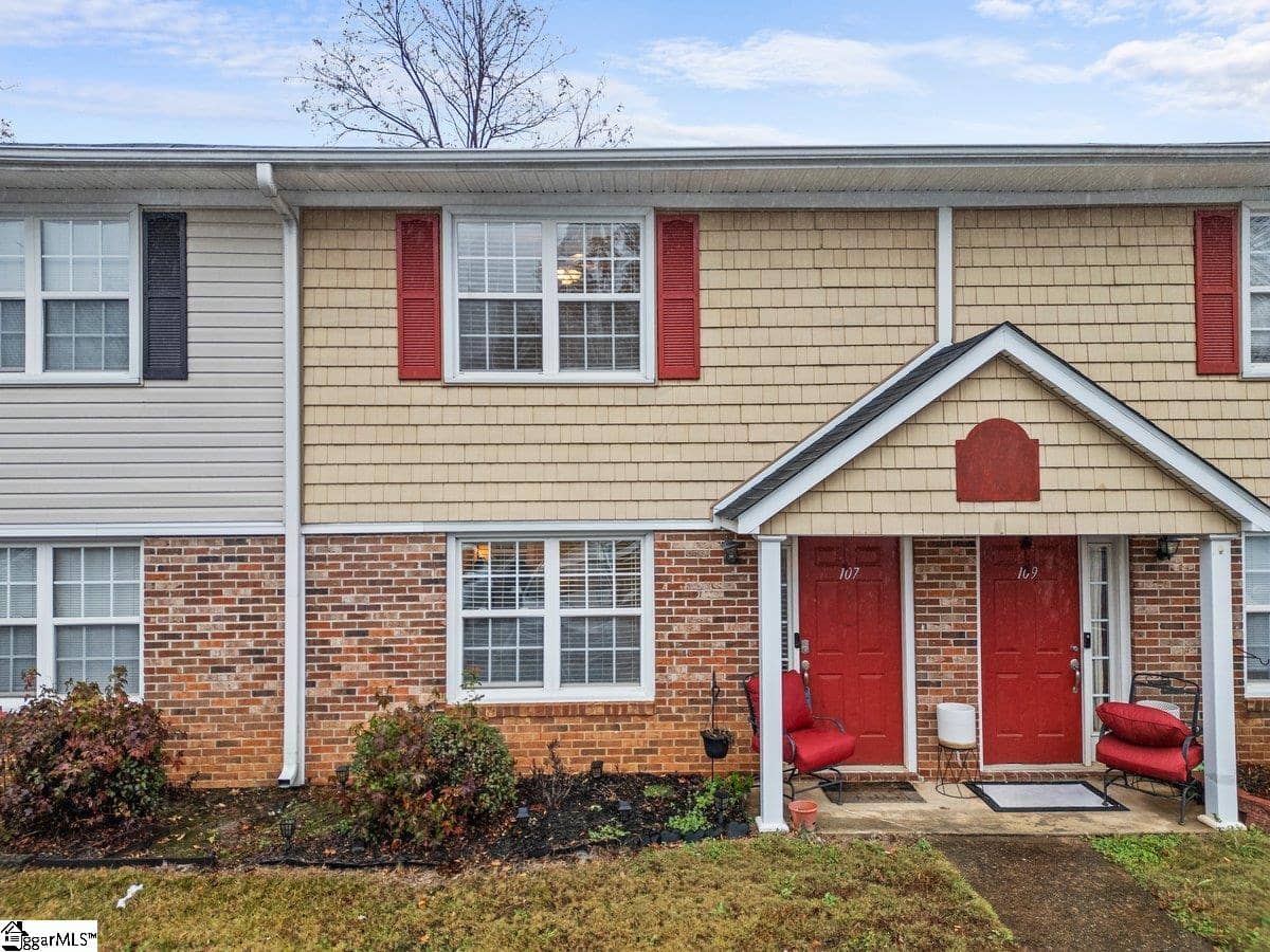 107 Silver Brook Drive