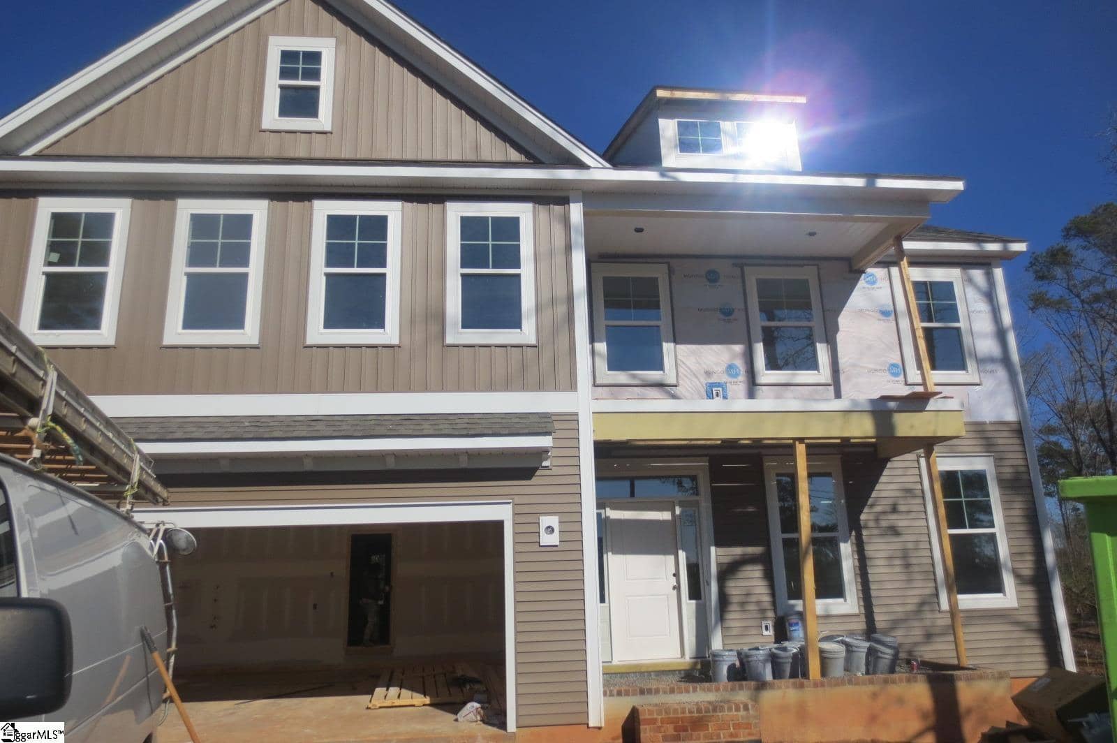 211 Carpenter Road