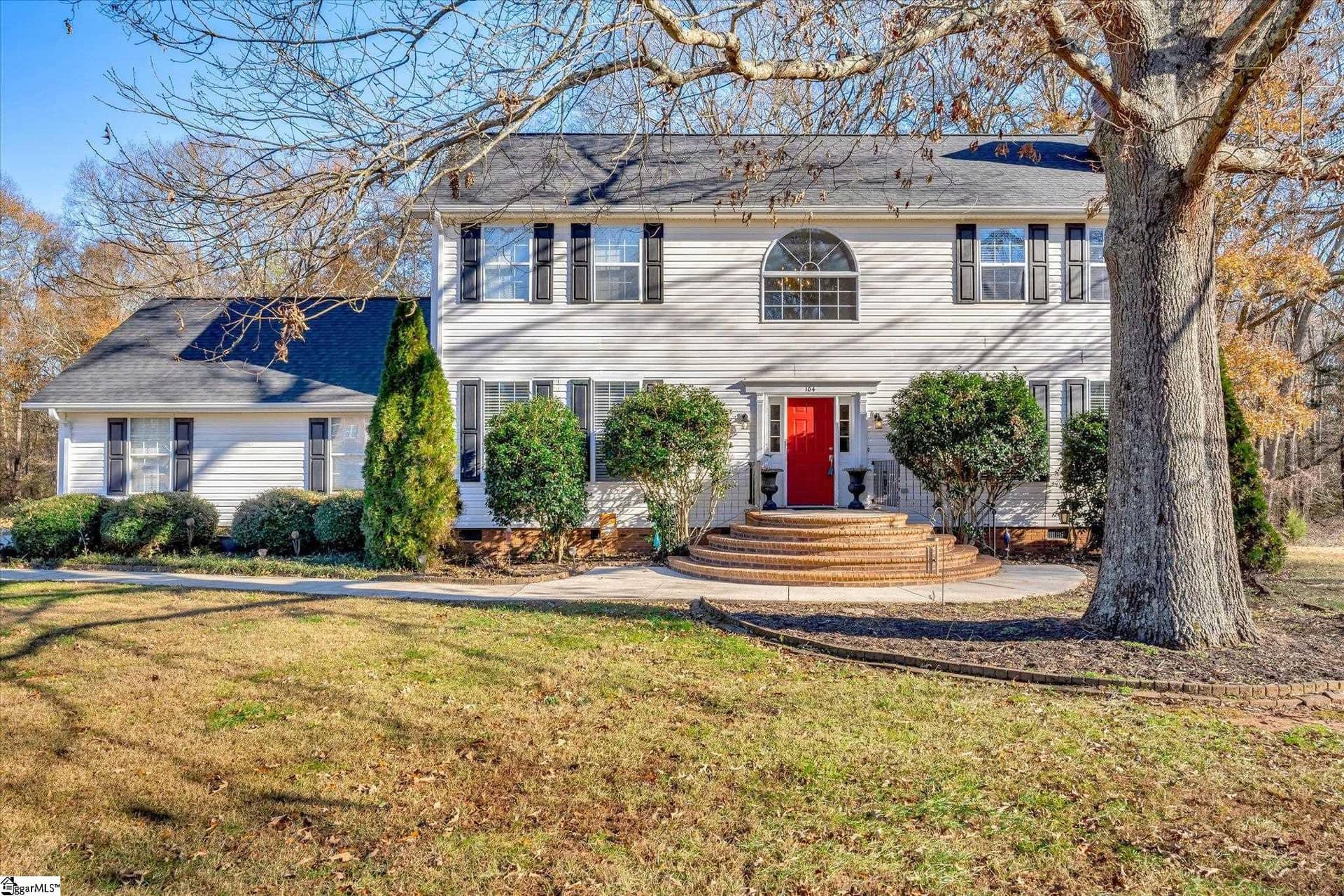 104 Pleasant Woods Road