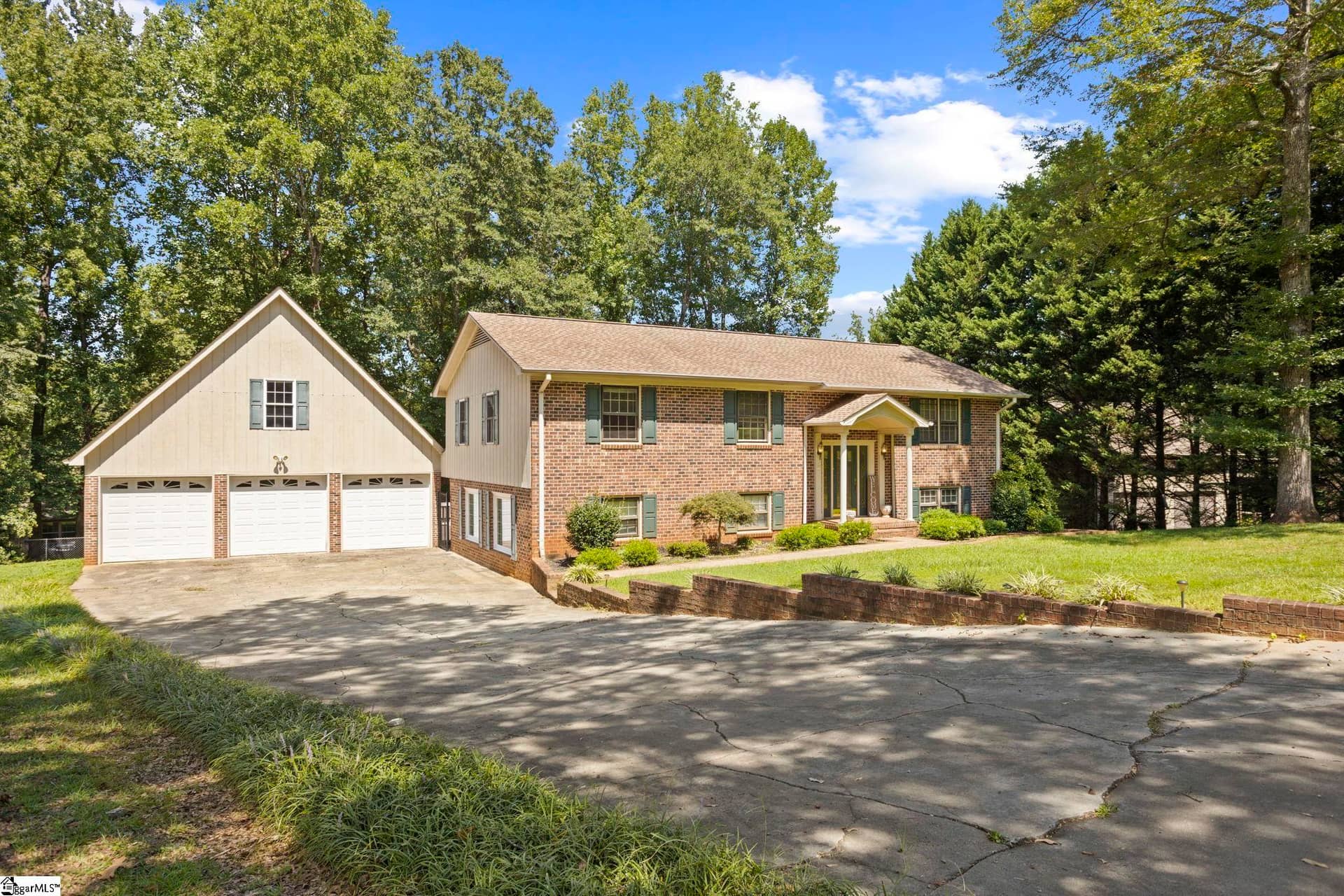 32 Country Club Drive