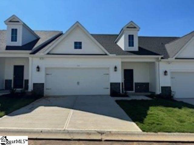 628 Isleworth Lane