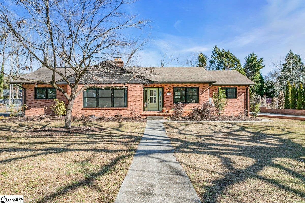 113 Northway Drive