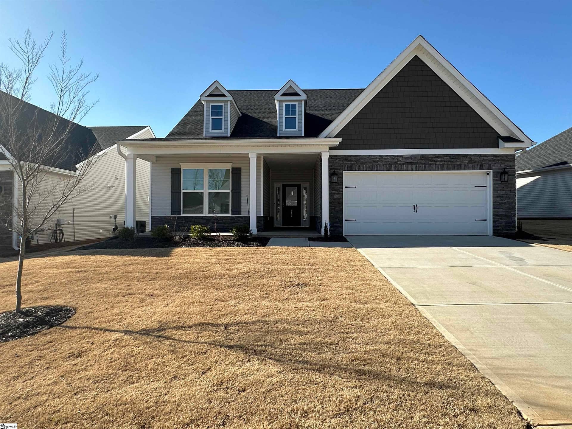 917 Maple Grove Way