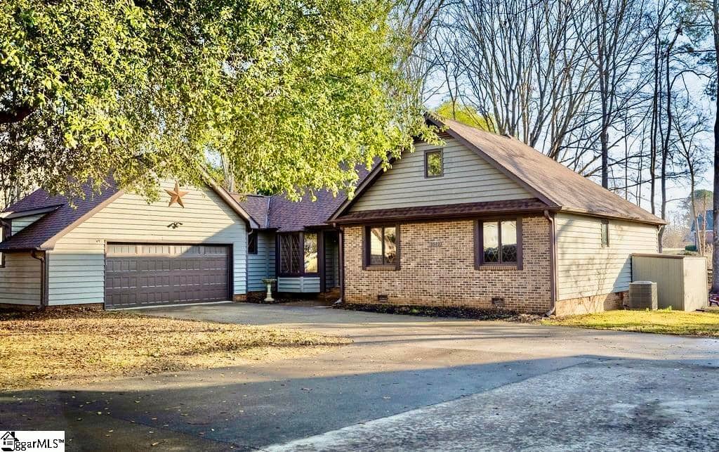 2512 Cobbs Way