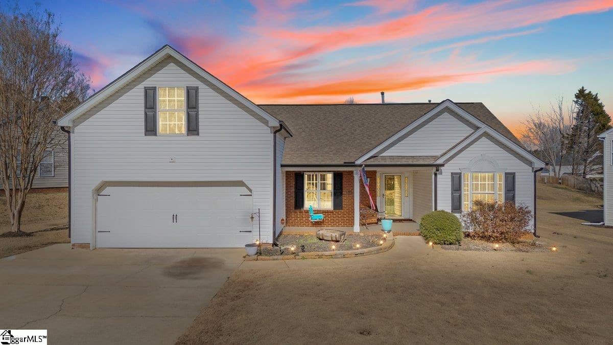 201 Crossview Drive