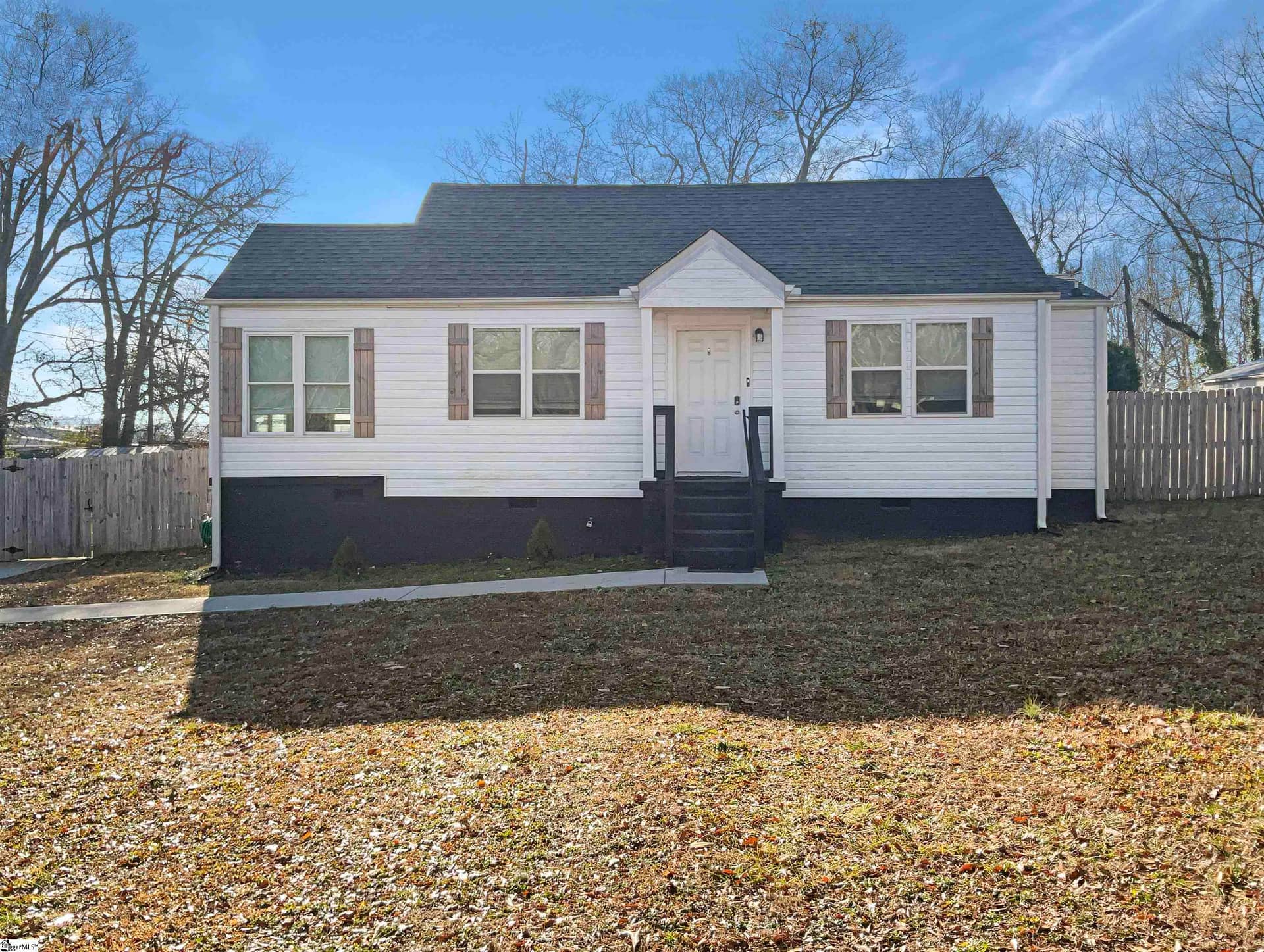 318 Crosby Circle