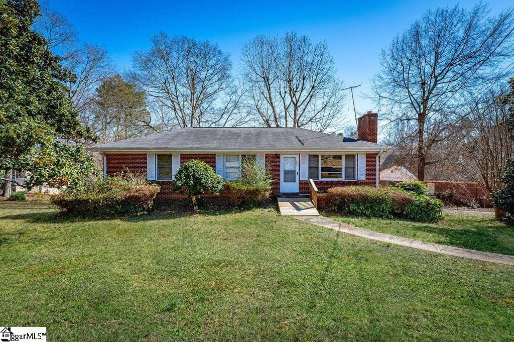 200 Kennedy Drive
