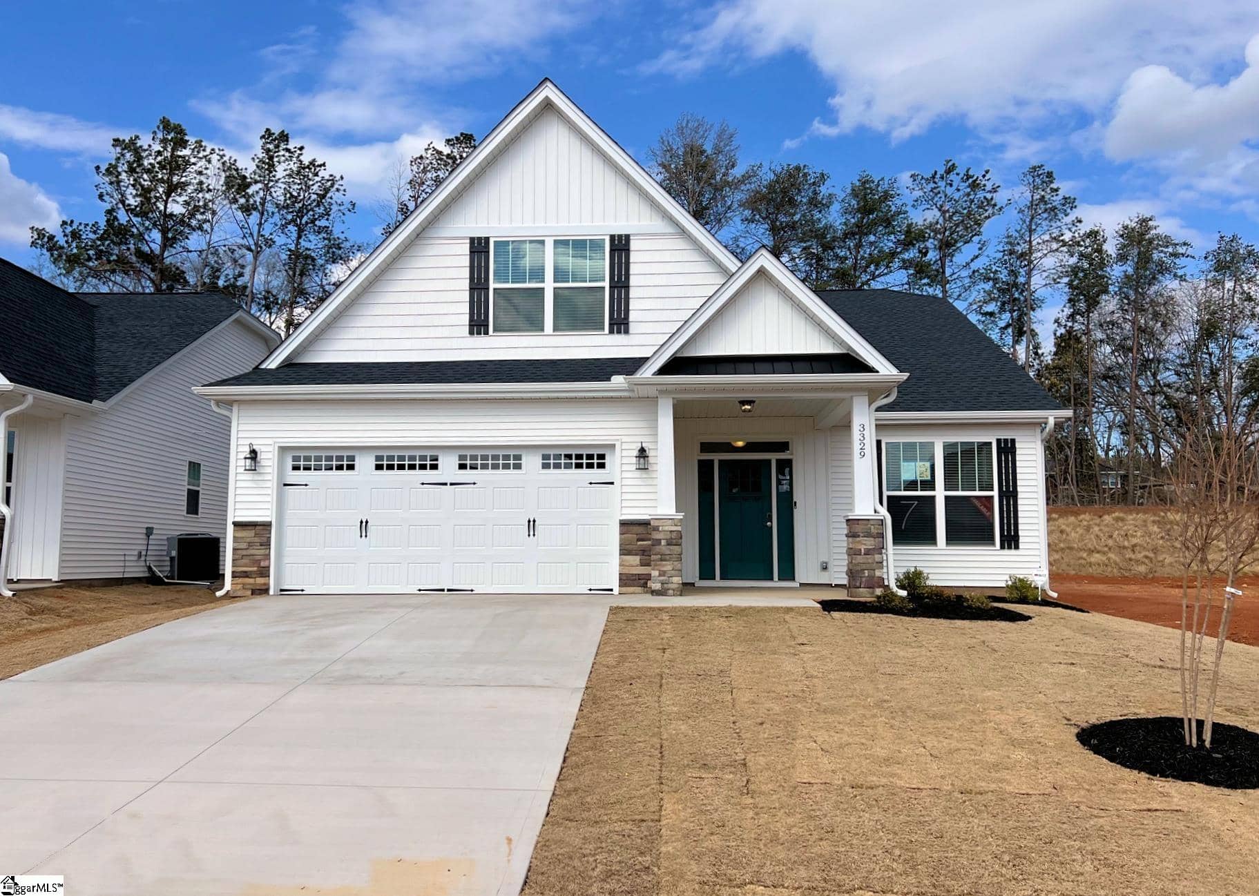 3329 Navin Trail