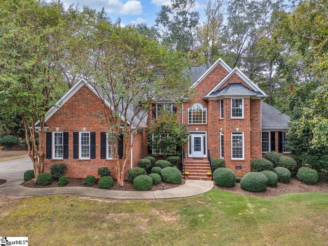 119 Turnberry Drive