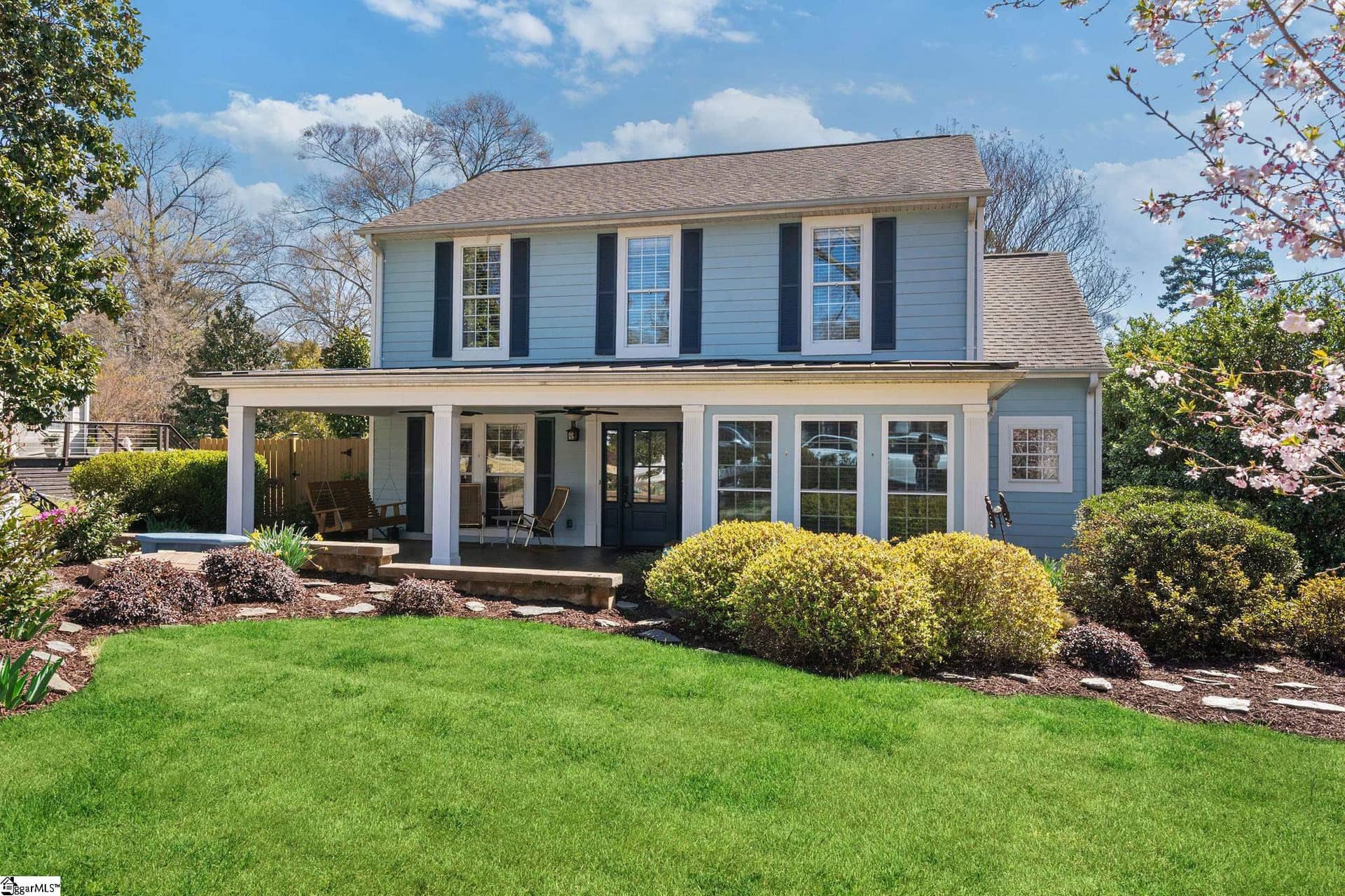 2 Parkwood Drive