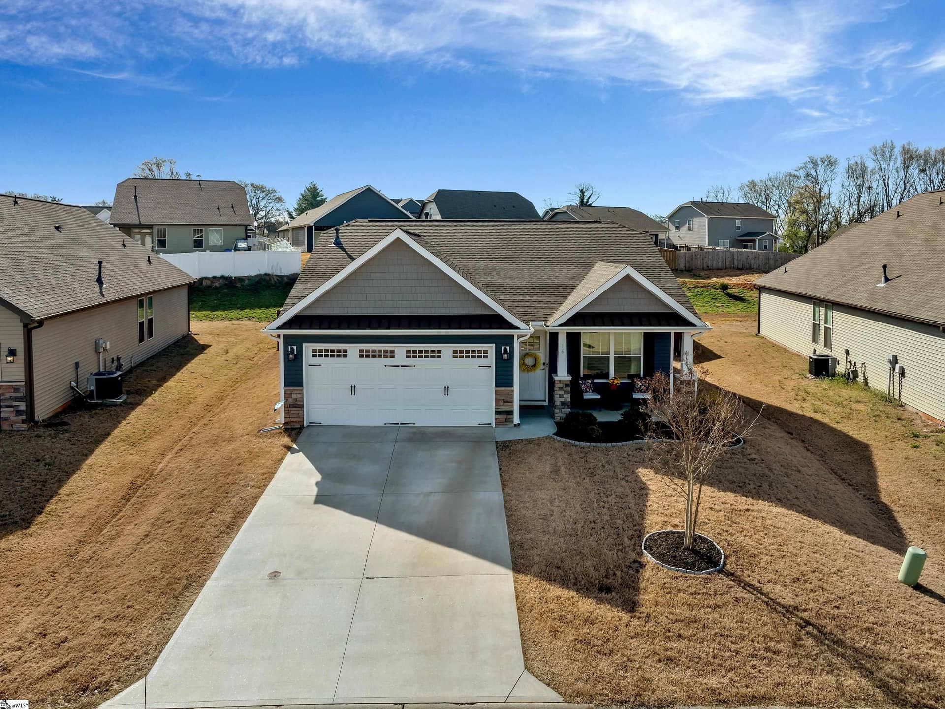 16 Forest Ridge Way