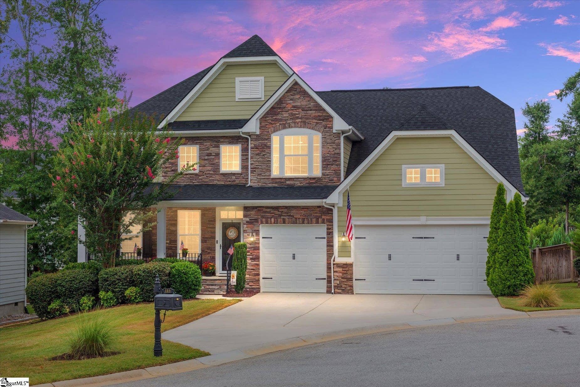 115 Woodland Chase Court