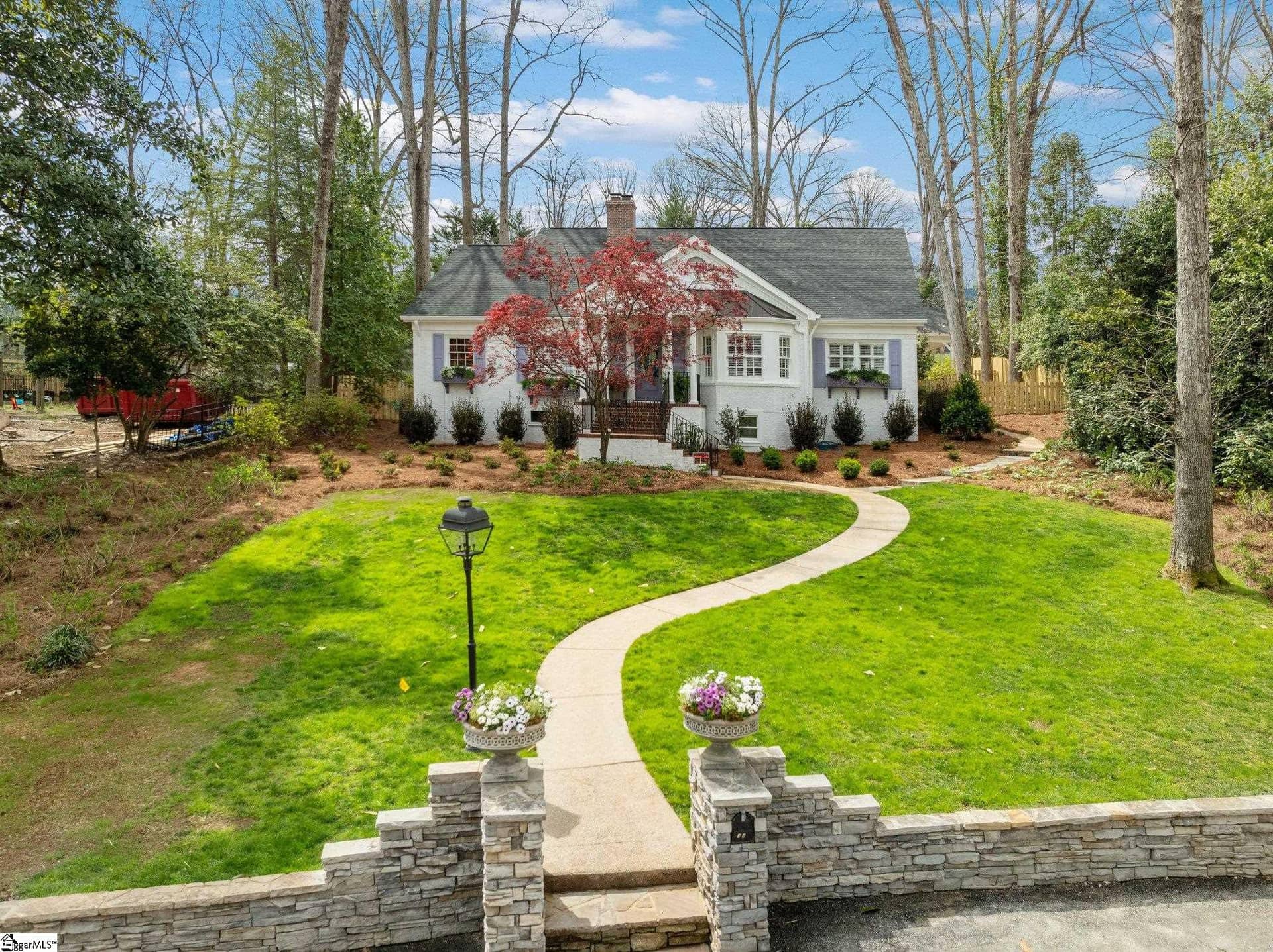 324 Riverside Drive