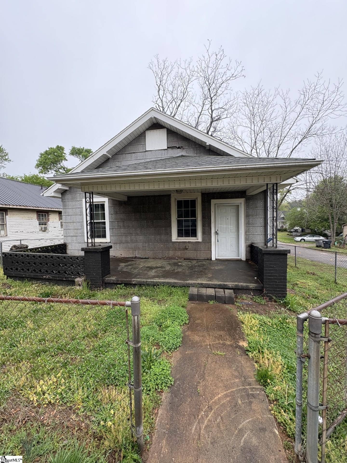 11 Gaylord Street