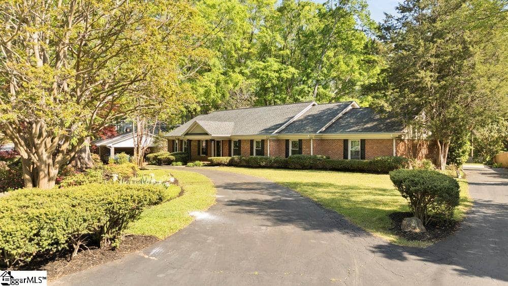 664 Perrin Drive
