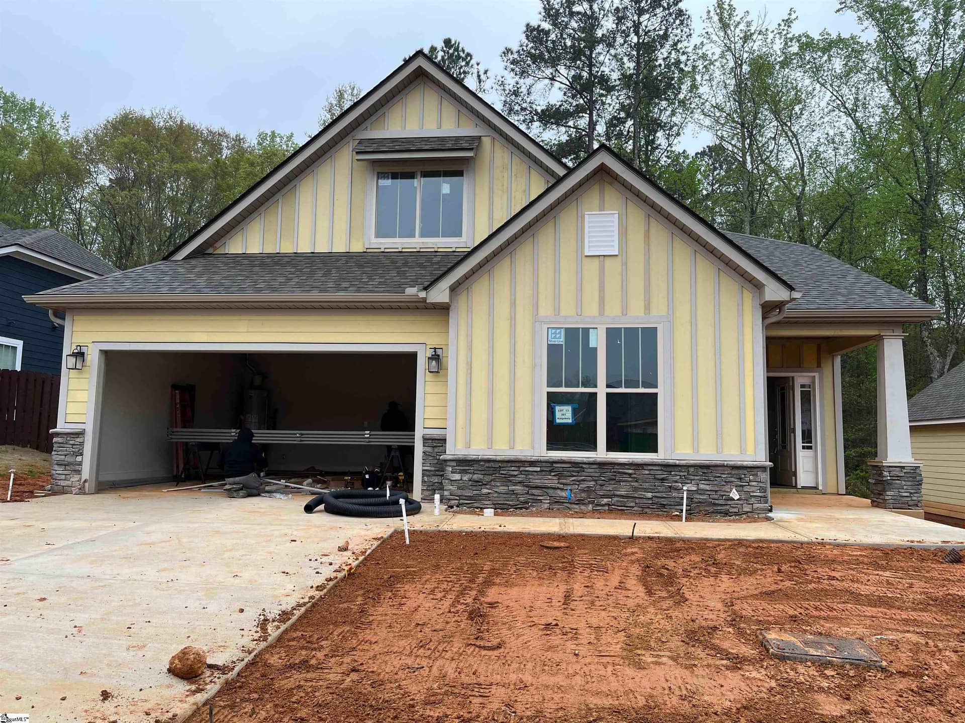 301 Ridgebury Place