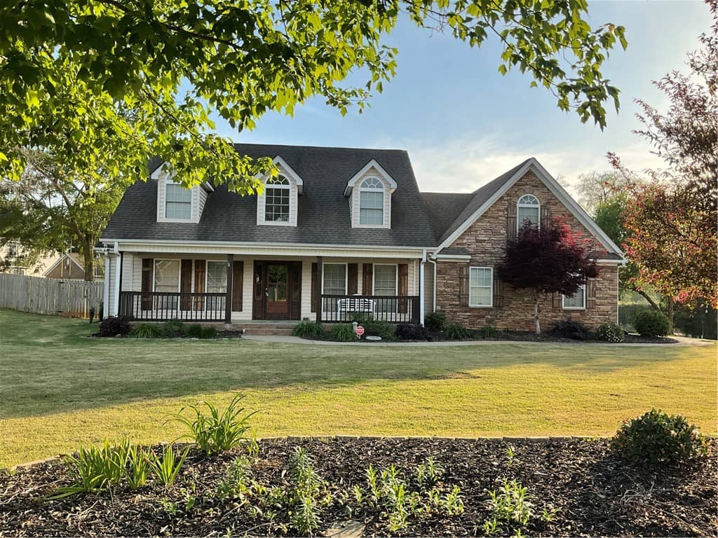 101 Pondstone Court