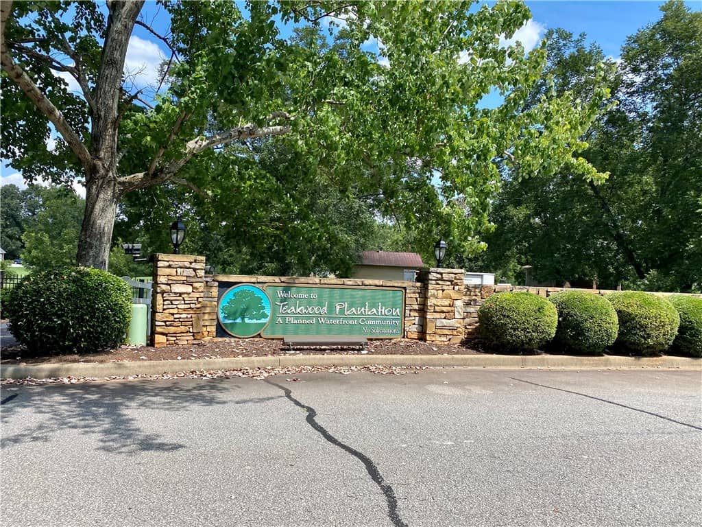 797 Eagleview