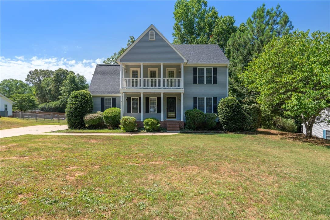 716 Sunny Shore Lane