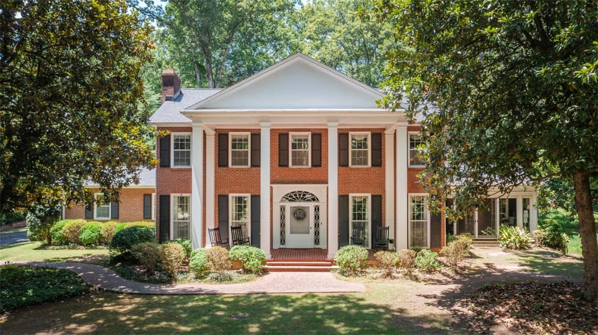 113 Laurel Lane