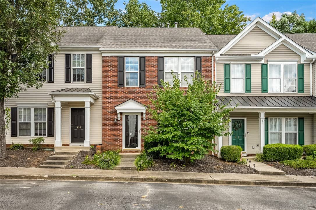 454 Canewood Place