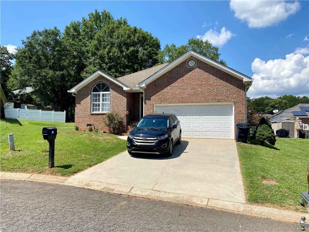 104 Woodbridge Court