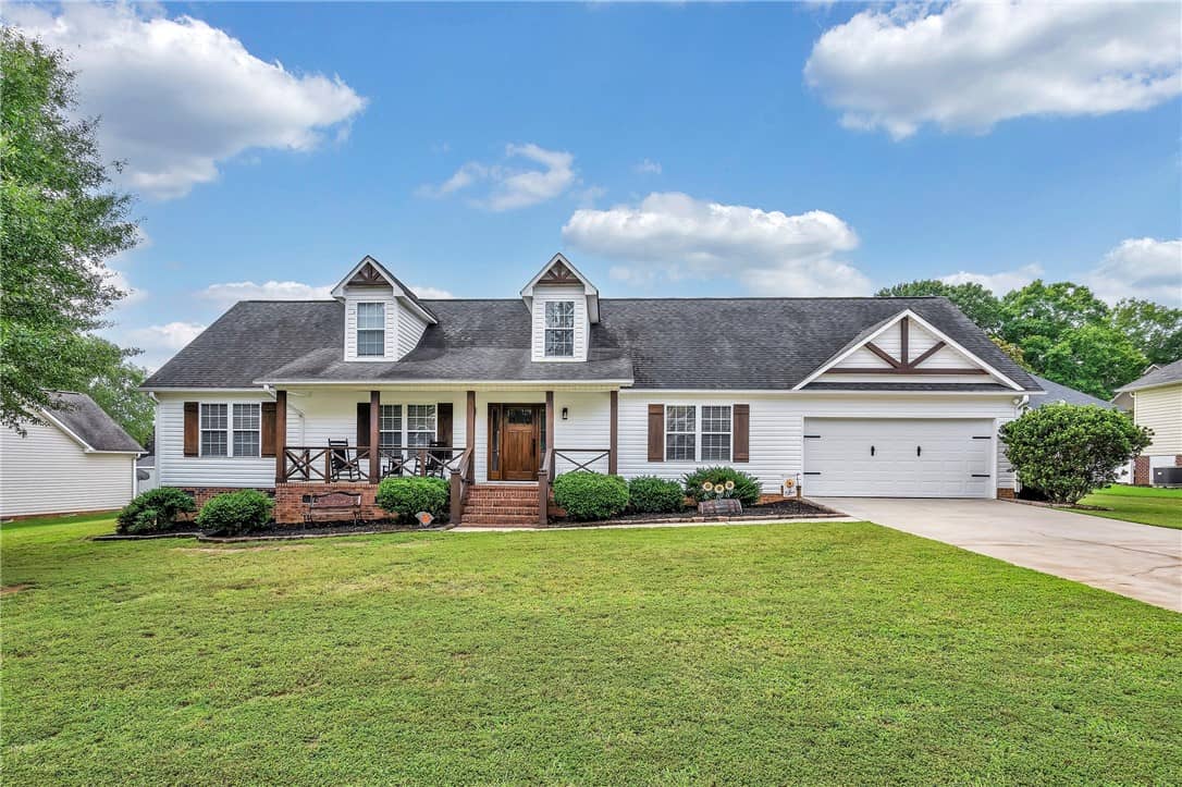 106 Amberwood Drive