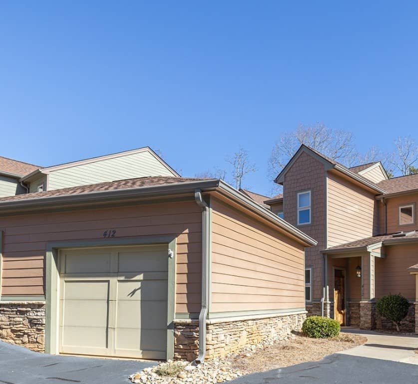 412 Sunset Point Drive
